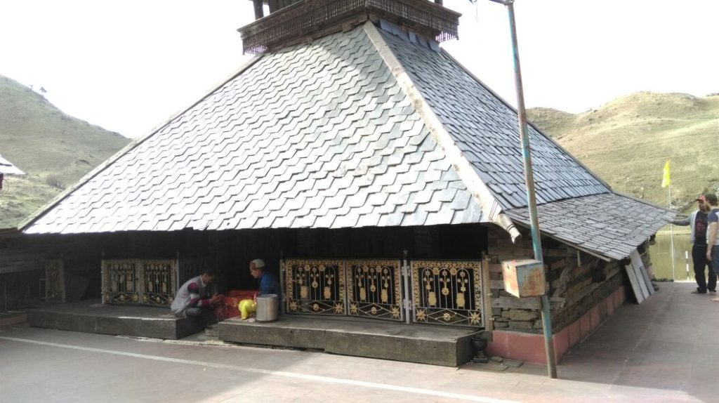 Rishi Prashar Temple